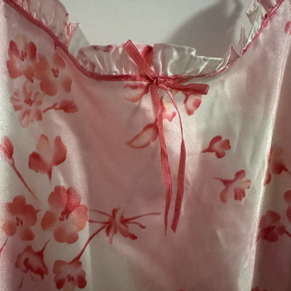 Avon Nightgown - Picture 2 of 7